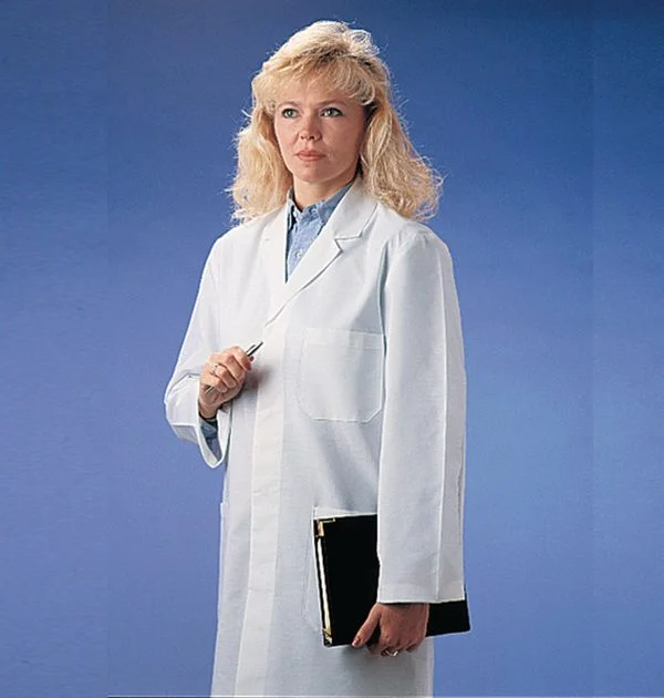 Aprons/Lab Coats - Image 3